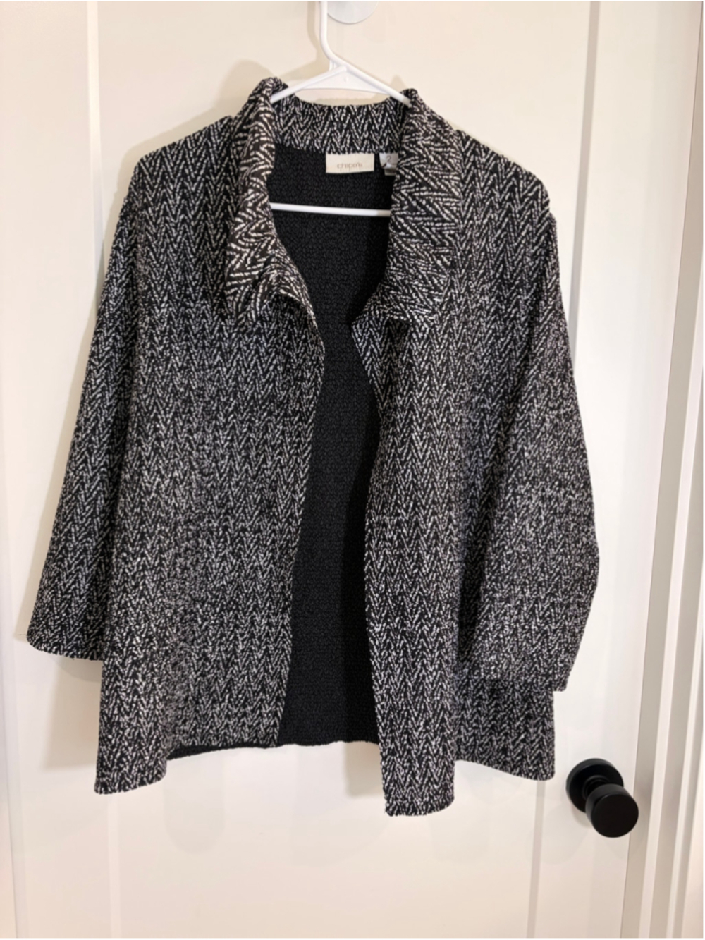 Women's Chico's Black White Textured Chevron Open Front Cardigan Jacket 2/Large